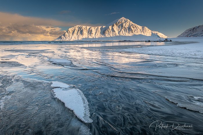 Flakstadoya, Lofoten.